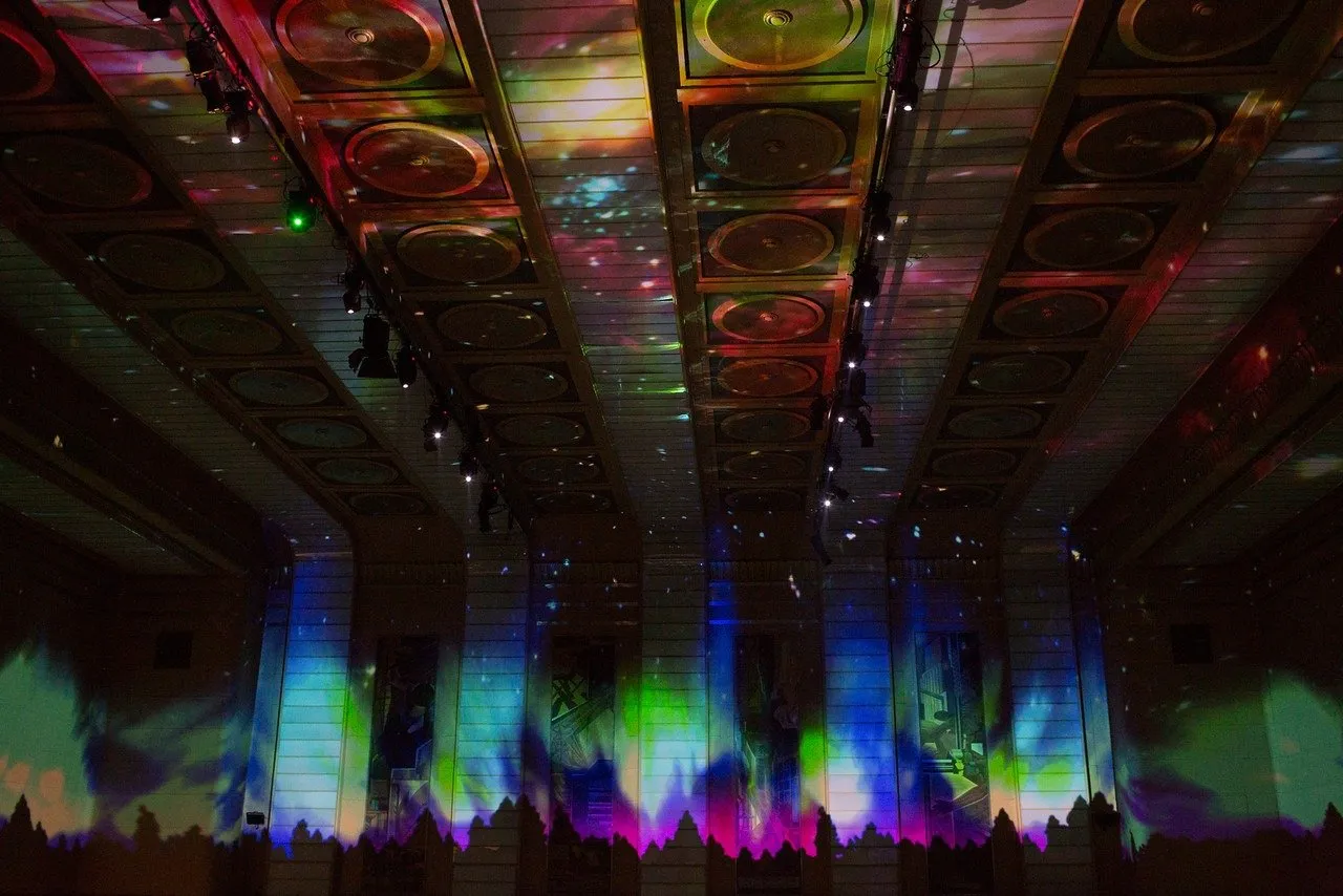 Design Exchange Gala rooftop view with projection light spilling through the upper windows onto the exterior facade